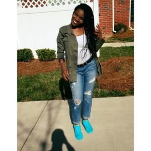 Meet your Posher, Jessica